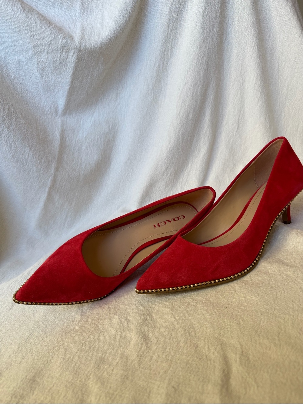 Coach Red Suede Gold Stud Trim Pointed Toe Pumps Heels 9.5 - Picture 9 of 9